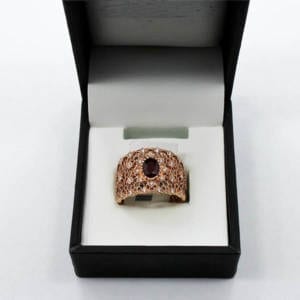 Ruby and Diamond Gold Ring 5.17 Grams – 0.29 Carat Diamond 0.74 Carat Ruby Jewelry
