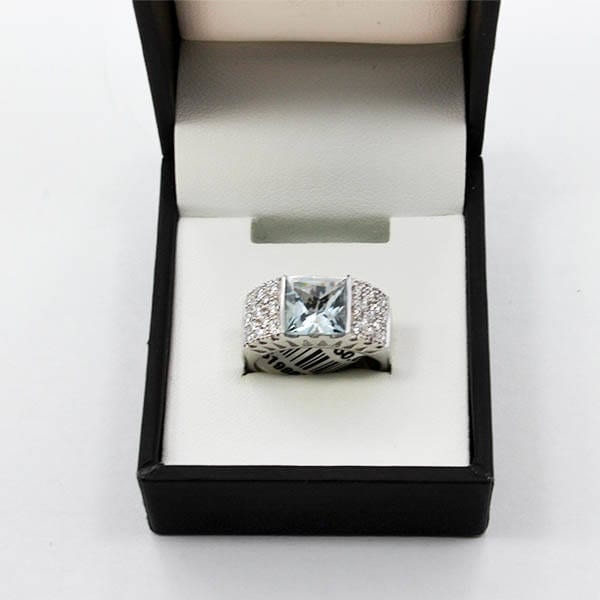 Aquamarine and Diamond Gold Ring 8.20 Grams – 2.14cts AQU  0.52ct Diamond Jewelry
