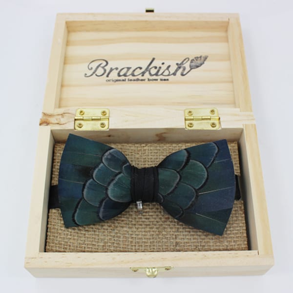 Brackish Dunbar 235 – 4.5″ x 2.5″ Bowtie Accessories
