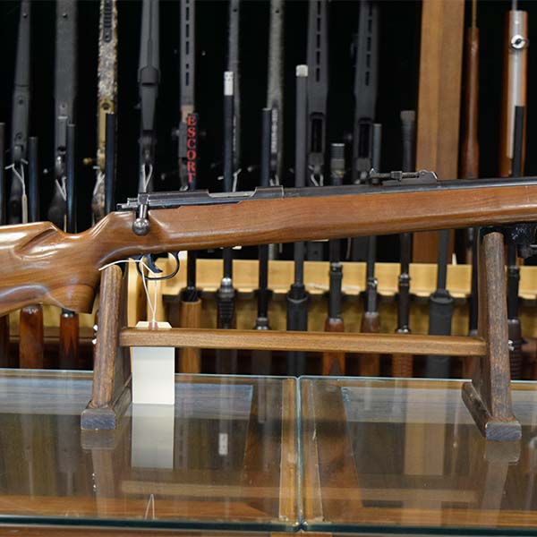 Pre-Owned – Walther Sportmodel Bolt 22 WMR 26″ Rifle Bolt Action