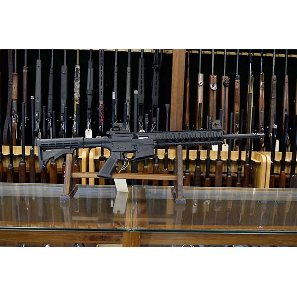 Pre-Owned – Smith & Wesson 15/22 Semi-Auto .22 LR 16″ Rifle 34″ 13″ Firearms