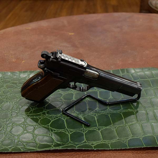 Pre-Owned – Browning Hi Power Single 9mm 4.75″ Handgun Firearms
